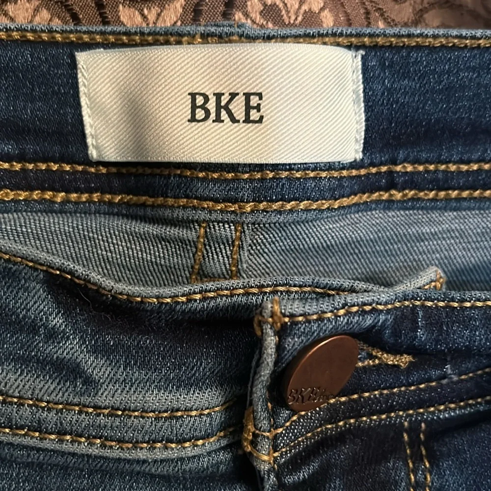 Like new worn once denim shorts - Picture 2 of 5